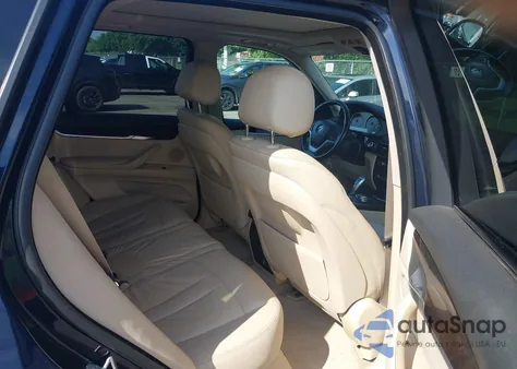 2014 BMW X5 xDrive35I z USA, uszkodzony, nr VIN 5UXKR0C57E0H21883